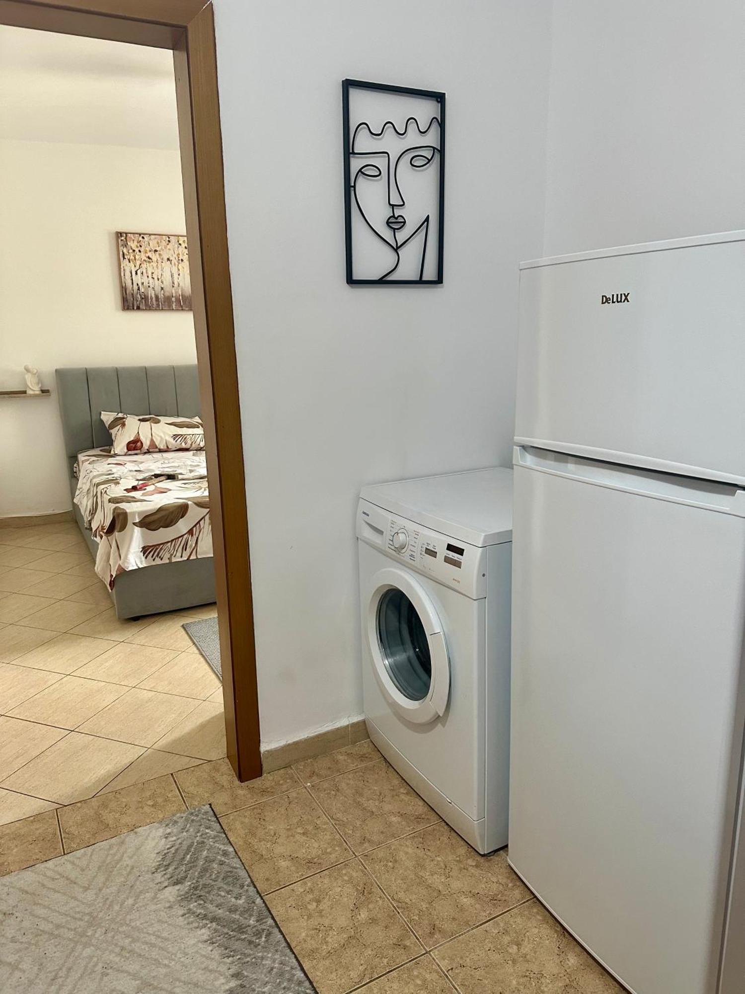 Krid Tirana Studio Flat エクステリア 写真